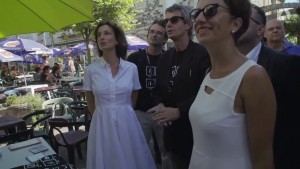 Bonjour Madame la Ministre...